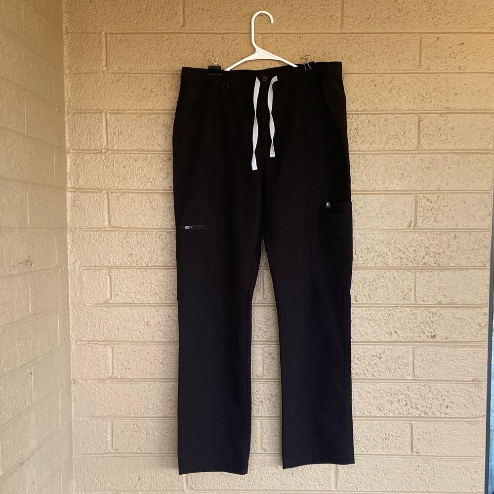GUC Figs Cairo Scrub Pants Medium Black